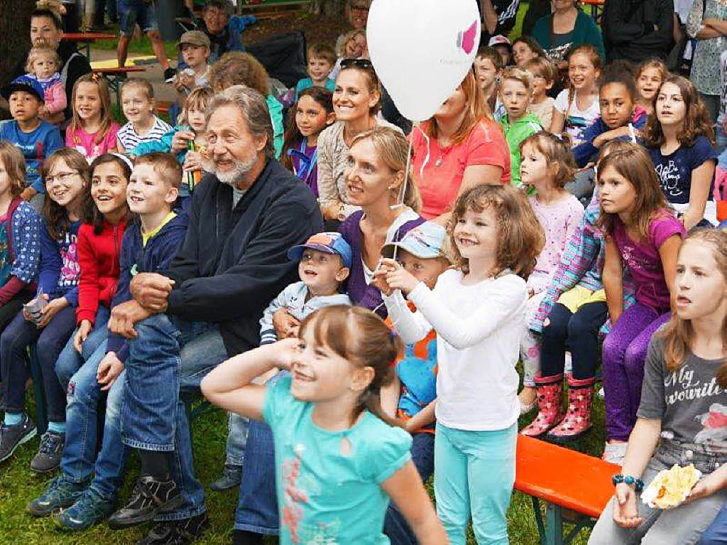 Kunterbunt war das Programm beim Jubilum des Badmattenfests.