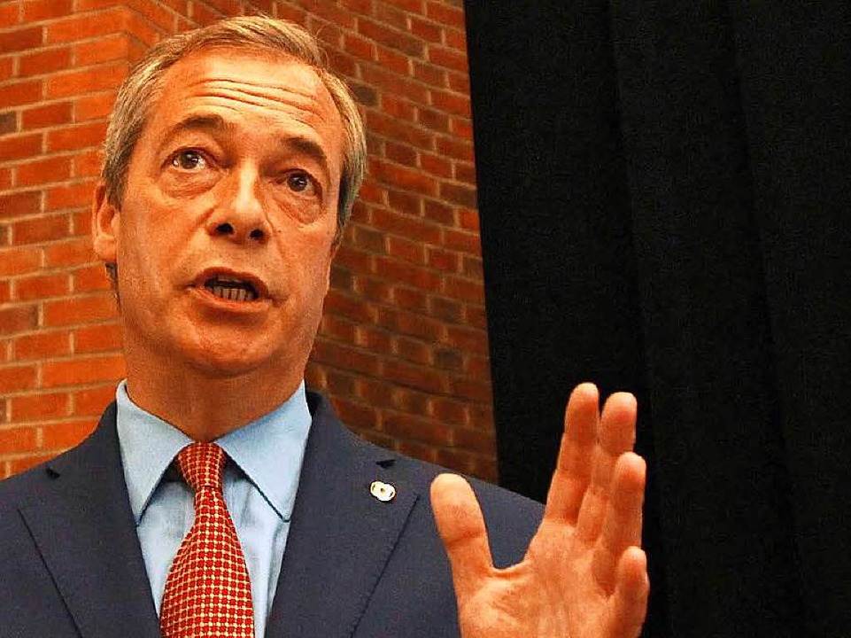 Nigel Farage wirft das Handtuch.  | Foto: dpa