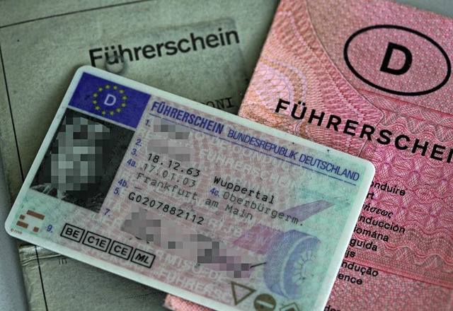 Alle Fhrerscheine sind bald nur noch 15 Jahre gltig.   | Foto: dpa