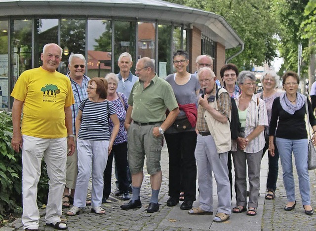 Unter anderem die Schleuse in Brunsbt...her Teilnehmer des Buchholz-Treffens.   | Foto: dpa/zvg