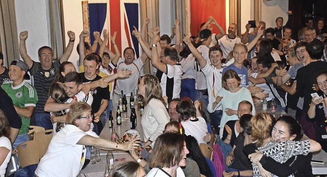 Der Waldkircher Pfarrsaal bebte nach d...ielleicht am Sonntag sogar im Finale.   | Foto: Hubert Bleyer