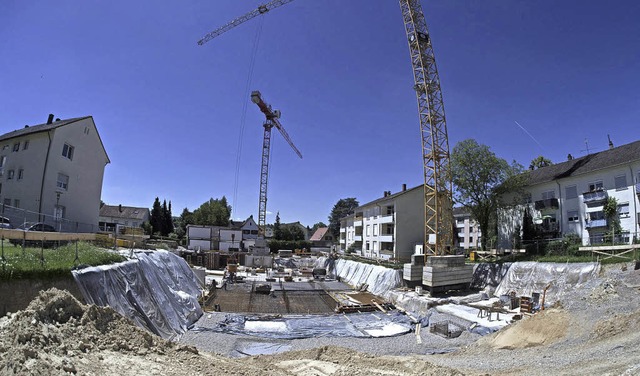 Grobaustelle: Im Senfbodenweg entstehen 30 neue Wohnungen.  | Foto: Mps