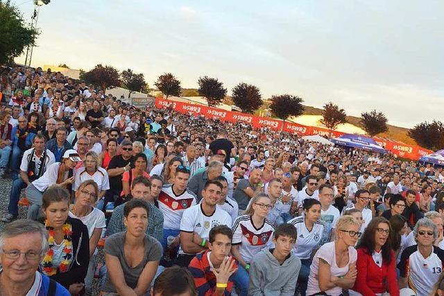 Fotos: Public Viewing des Halbfinales in Eimeldingen