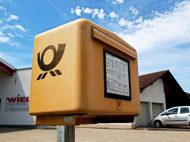 Die Post beschftigt Subunternehmer  zur Leerung ihrer Briefksten.  | Foto: Christoph Breithaupt