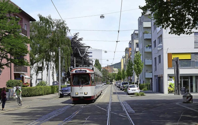 Noch verluft die Straenbahn durch die Komturstrae.   | Foto: Ingo Schneider