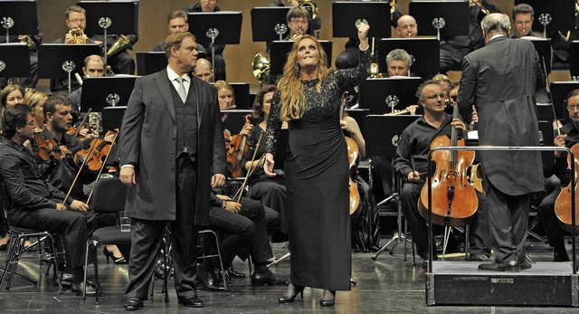 Konzertant, aber dramatisch: (v.l.) St...va-Maria Westbroek und Valery Gergiev   | Foto: Andrea Kremper