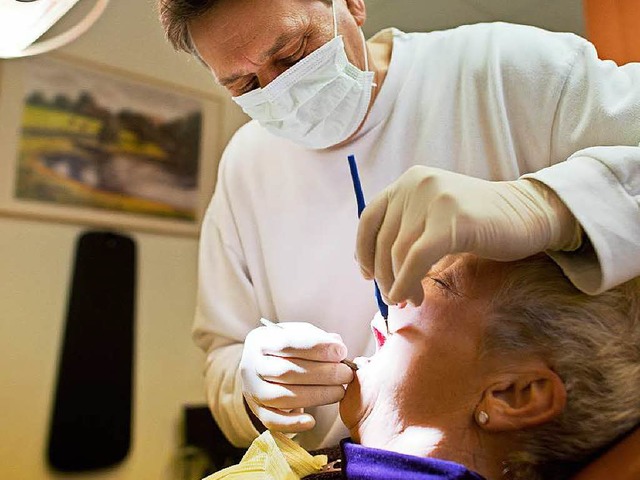 Nicht gerade beliebt: der Besuch beim Zahnarzt  | Foto: dpa Deutsche Presse-Agentur