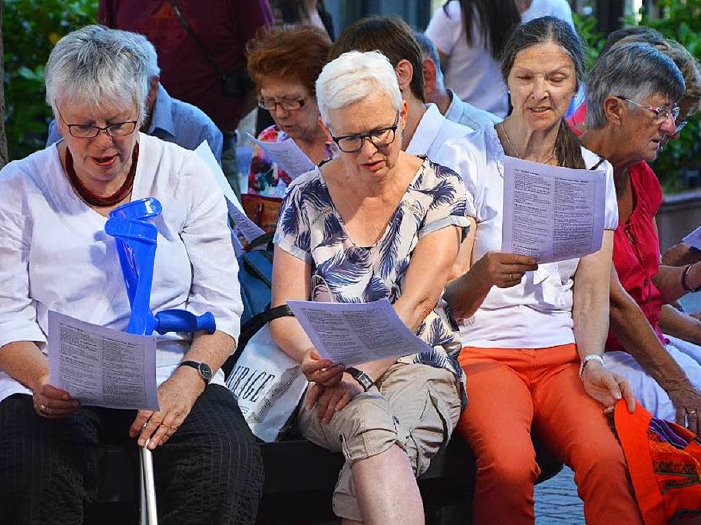 Lrrach singt – und wie: Singbegeisterte aus der ganzen Region stimmten mit ein.