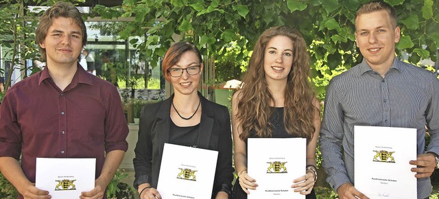 Preis und Lob fr Absolventen des Beru...ller, Stefanie Eckert  und Eric Kaiser  | Foto: Alfred Lins