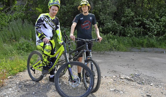 Andreas Schrder und Max Blasi wollen ... einen Mountainbikepark verwirklichen.  | Foto: Sebastian Barthmes