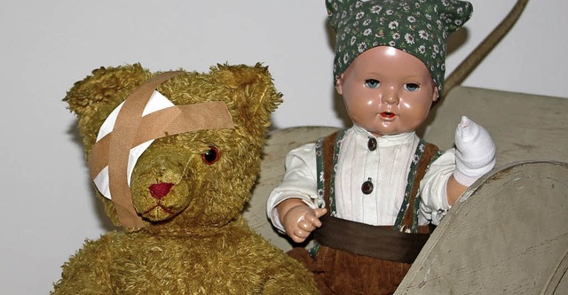 Fr Puppen und Teddys mit Wehwehchen ist die Puppenklinik am Wochenende da.   | Foto: Privat