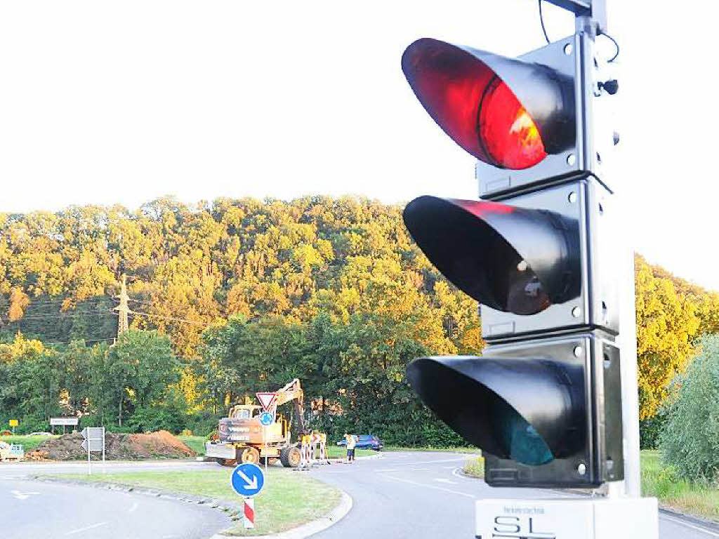 Vier Ampeln Regeln Den B317-Kreisel-Verkehr - Steinen - Badische Zeitung