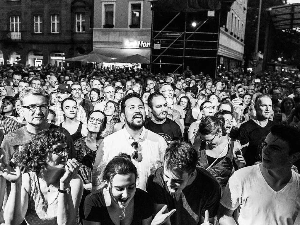 Jamie Cullum auf dem Marktplatz in Lrrach