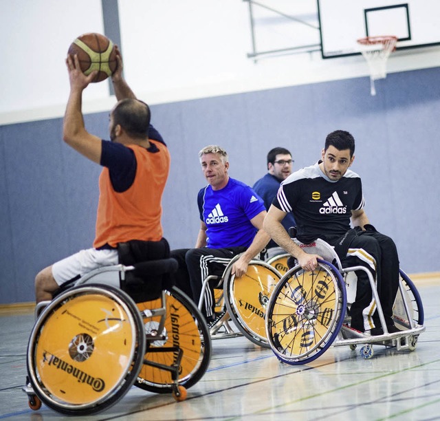 Menschen mit Behinderung sollen in Vereine integriert werden.   | Foto: dpa