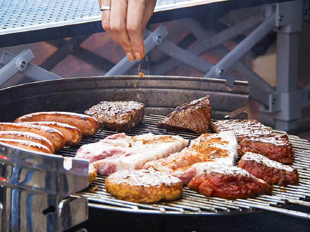 Grillen, ruchern, schlemmen, schwitzen – beim Barbecue-Festival an der Schliengener WG ging’s hei her.