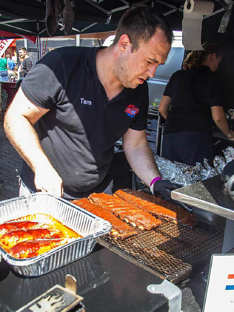 Grillen, ruchern, schlemmen, schwitzen – beim Barbecue-Festival an der Schliengener WG ging’s hei her.