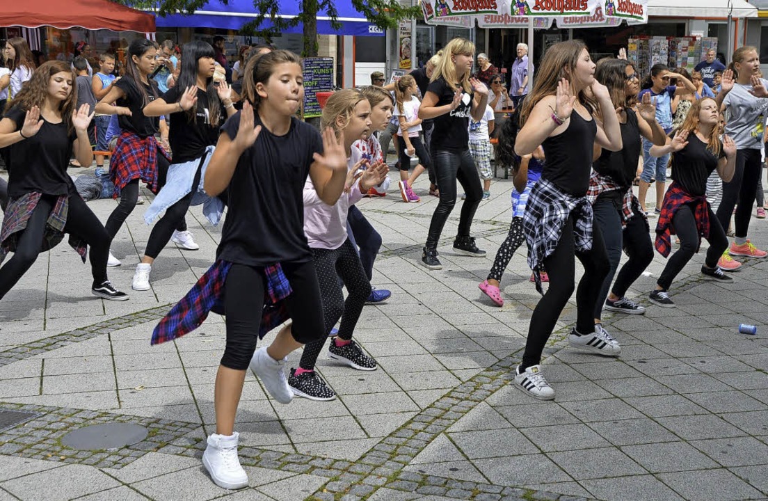 300 tanzen bis in die Nacht Rheinfelden Badische Zeitung