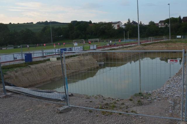 Grundwasser stoppt Sportheimbau