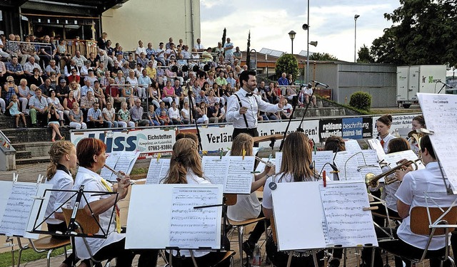 Der Musikverein Wyhl unter der Leitung... Premiere feierte das Jugendorchester.  | Foto: Jrgen Schweizer