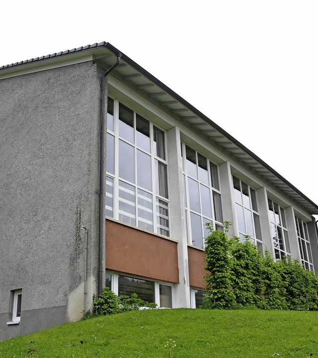 Sanierungsfall: Die Weitenauer Festhalle   | Foto: Robert Bergmann