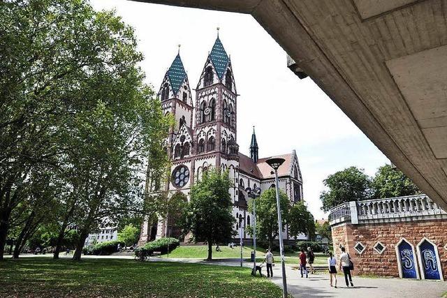Schlägerei auf dem Stühlinger Kirchplatz – Polizei sucht Zeugen