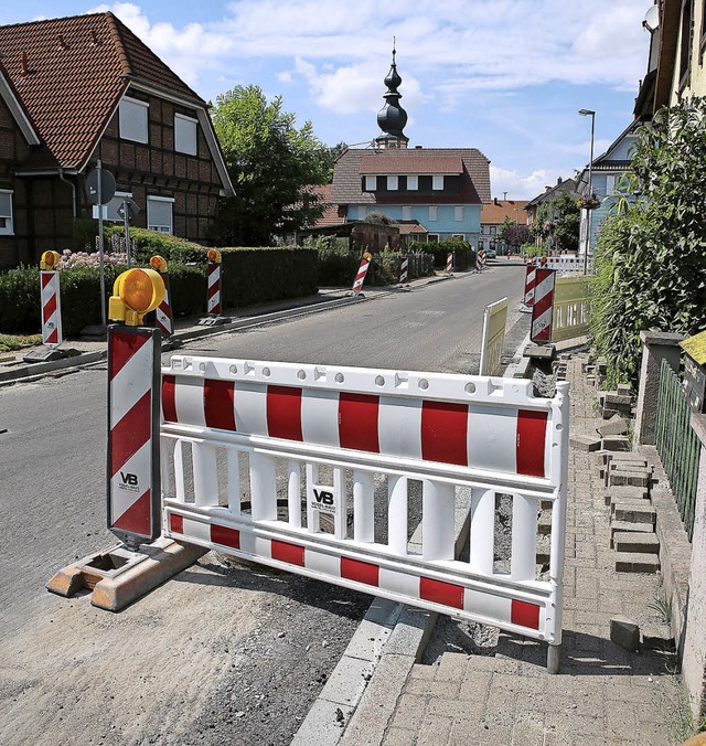 Baustelle Allmannsweier: Vom kommenden...rtsdurchfahrt fr vier Tage gesperrt.   | Foto: Christoph Breithaupt