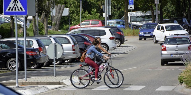 Zur Zentrumsentwicklung gehrt fr die Stadt auch eine Verkehrsberuhigung.   | Foto: Lauber