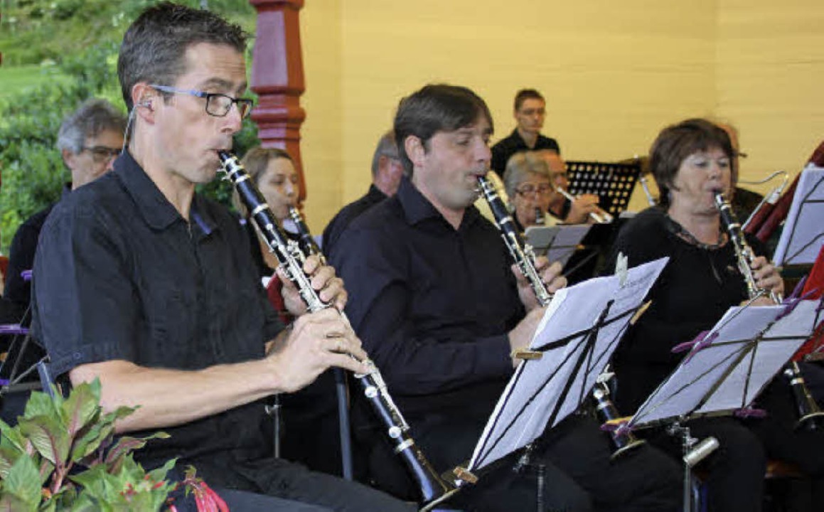 Die Southern Brussels Concertband  bot...chsvolles und unterhaltsames  Konzert.  | Foto: Andreas Böhm