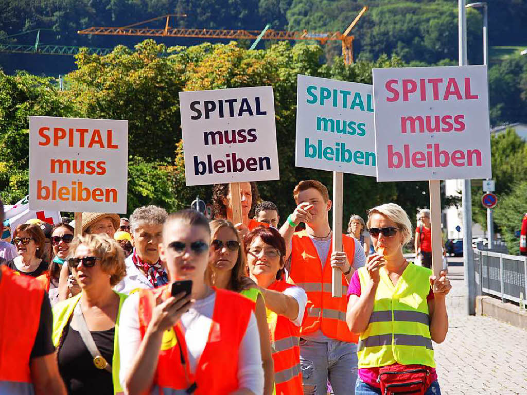 Impressionen von der Demonstration fr den Erhalt des Krankenhauses Bad Sckingen