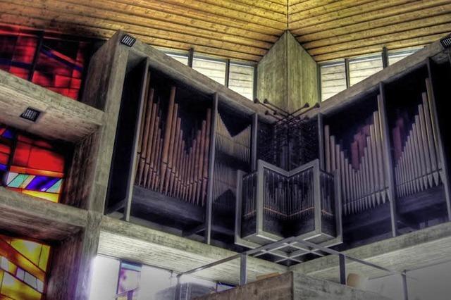 Messe, Fhrung mit Theo Hirschbihl, Architekt i.R. des erzbischflichen Bauamtes, und Konzert mit Christioan Wehrle an der Klais-Orgel in Feldberg