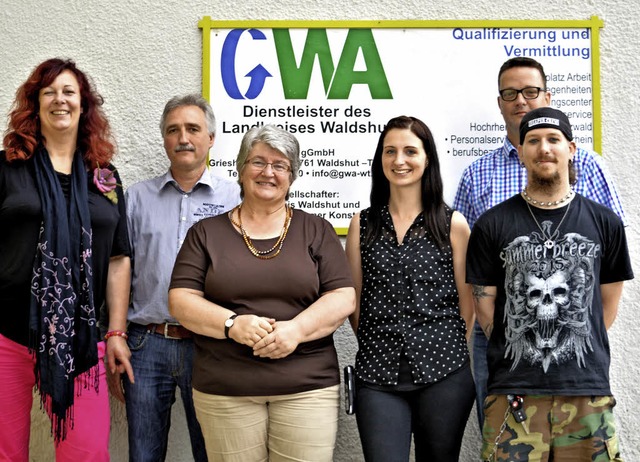 Beim Abgeordnetenbesuch (von links): P...chnow und Sozialarbeiter Kai Grger.    | Foto: GWA