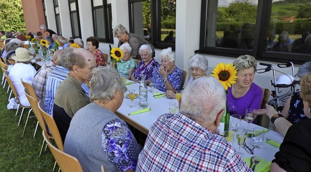 Die Metzgerei Senn grillte fr die Sen...un hat der Mittagstisch Sommerpause.    | Foto: privat