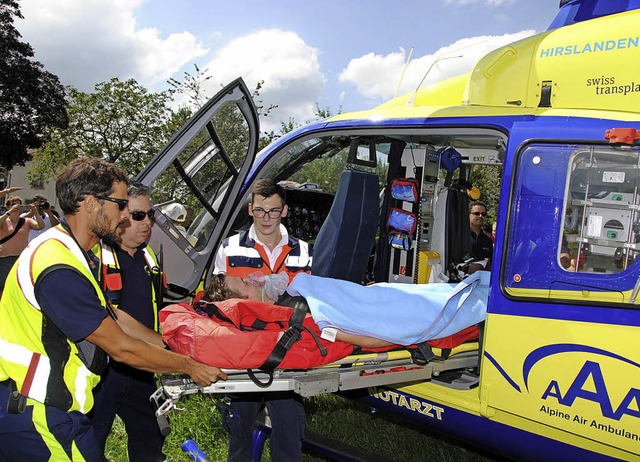 bung in Harpolingen: Nico Jehle wird ...  bernimmt der Rettungshubschrauber.   | Foto: Hans-Walter Mark