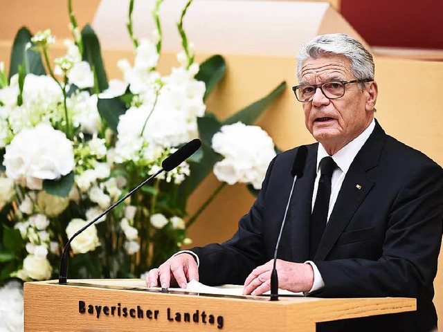 Bundesprsident Joachim Gauck bei der Trauerfeier in Mnchen.  | Foto: dpa