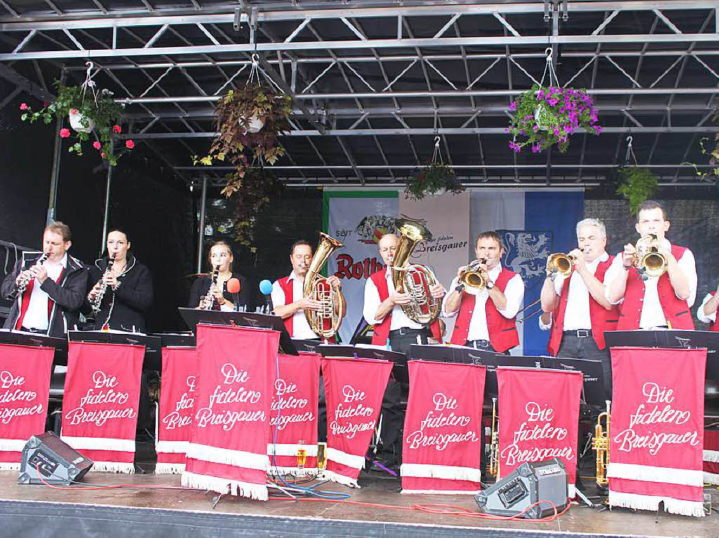 Die „Fidelen Breisgauer“ geben am Sonntag auf der Hauptbhne am Stadthallenplatz bhmisch-mhrische Blasmusik zum Besten.