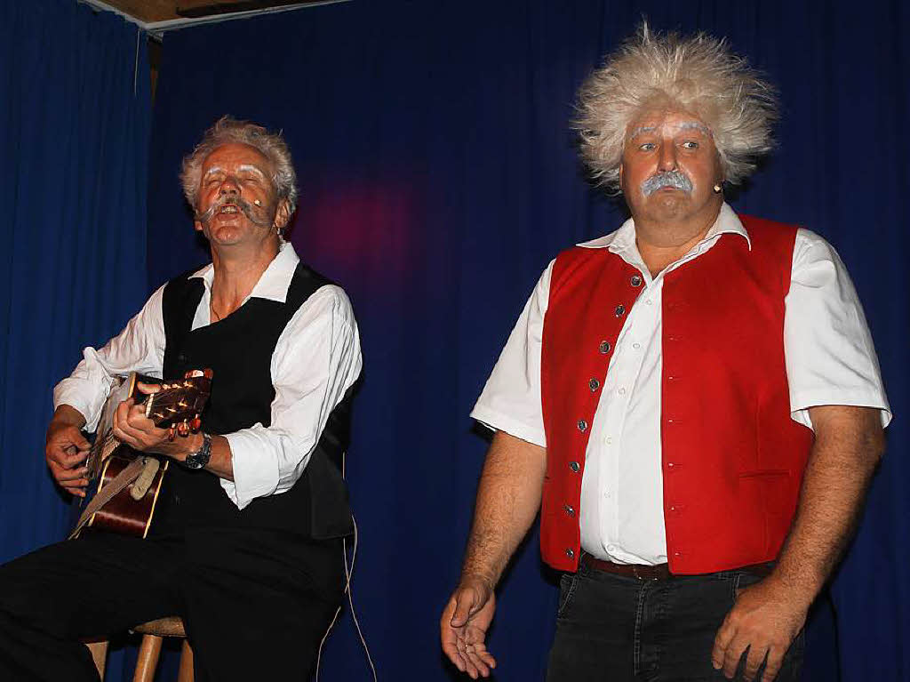 Eine Klasse fr sich, das Duo Einstein alias Clemens Podeswa (rechts) und Charly Strau, die beklagen: Immer bist du der Bestimmer!