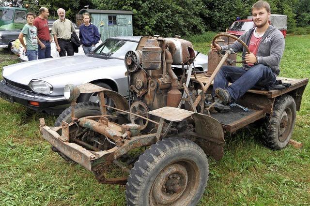 Traktor vom Schupphof ist Hingucker unter Oldtimern