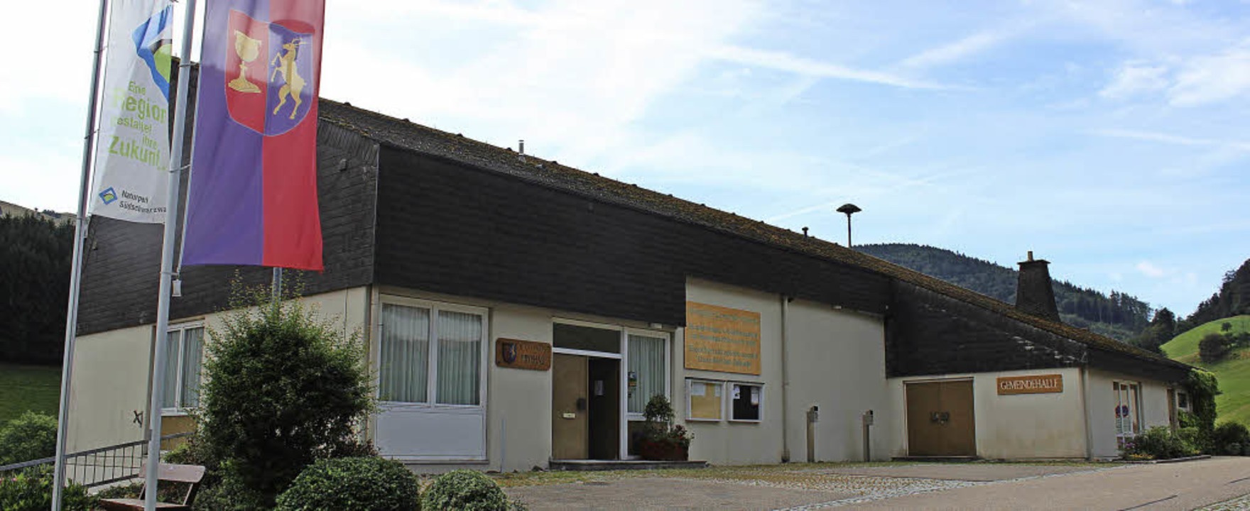 Das Gemeindezentrum in Fröhnd-Kastel s...n Ortsmitte&#8220; umgestaltet werden.  | Foto: Hermann Jacob