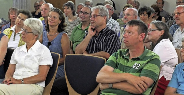 Das Thema Islam zog. Sehr viele Zuhre... Bernhard Uhdes Vortrag in Hllstein.   | Foto: Martina David-Wenk