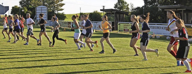 Vor dem Training oder Spiel ist das gute Aufwrmen das A und O.   | Foto: Cornelia Liebwein