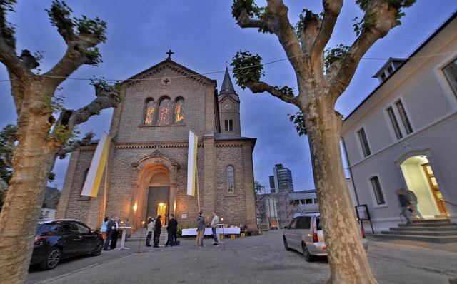 Die Bonifatiuskirche gehrt zwar nicht...el ber die Lrracher Stadtgeschichte.  | Foto: Barbara Ruda