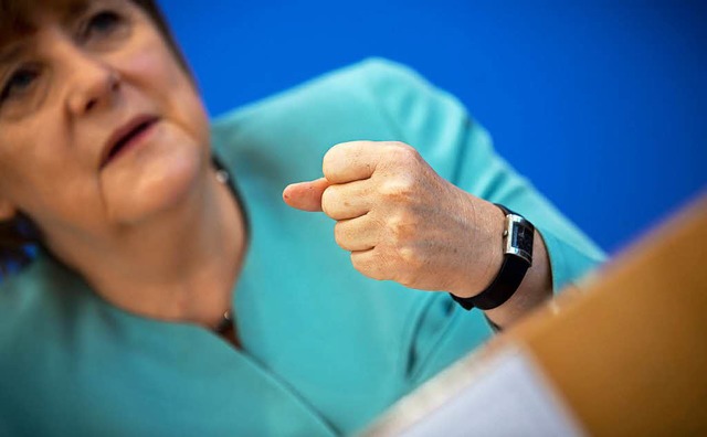 Merkels betont besonnenes Auftreten be...erpressekonferenz hat viele verrgert.  | Foto: dpa