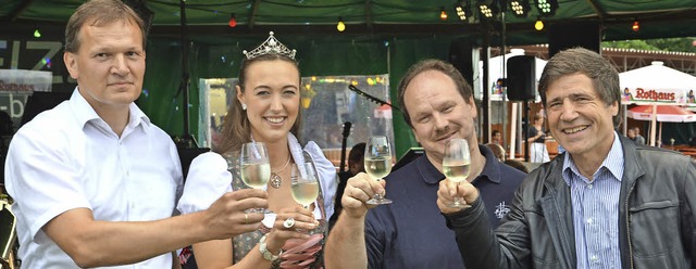 Freuten sich bei der Erffnung ber di...isterstellvertreter Eberhard Aldinger.  | Foto: Sommer