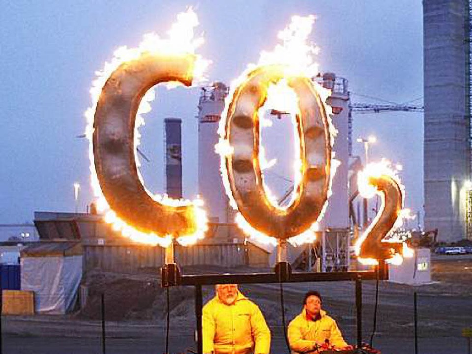 Kohlendioxid (CO2) gilt als Klimakiller.  | Foto: dpa