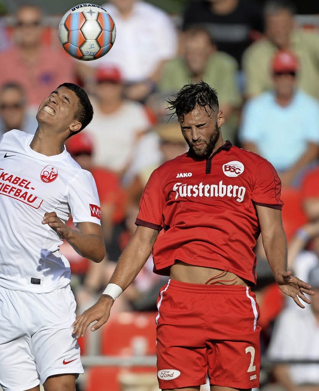 Kopfballstarker Innenverteidiger: Jose... mit Bahlingen in die Oberligasaison.   | Foto: Seeger