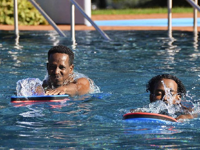 Voll bei der Sache: Schwimmschler aus Eritrea.  | Foto: Hrvoje Miloslavic