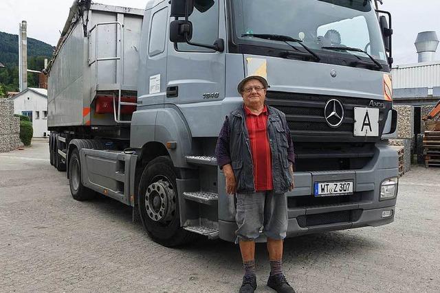 80-jhriger Lastwagenfahrer ist seit 60 Jahren auf Achse