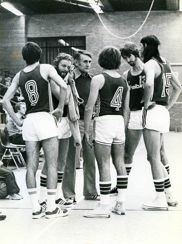 1976: Teambesprechung
