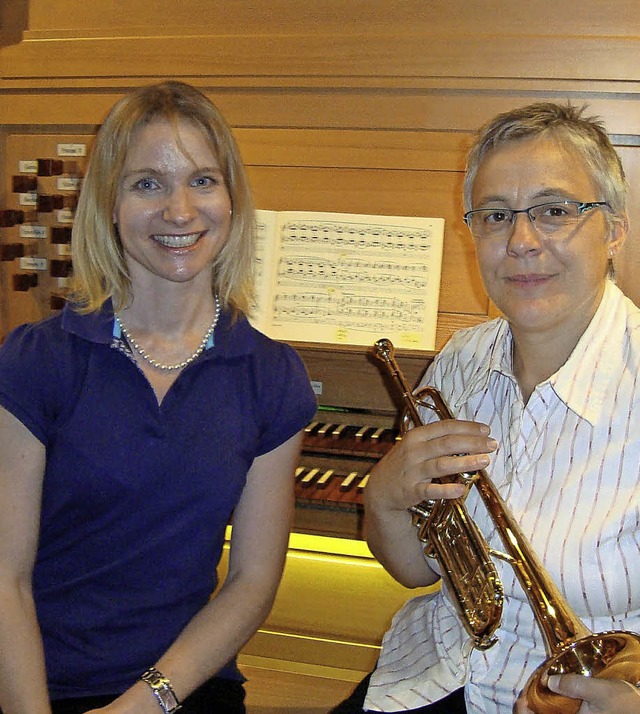 Monika Lindner  und Antje Wagner spielen zugunsten der Palliativstation.   | Foto: Privat