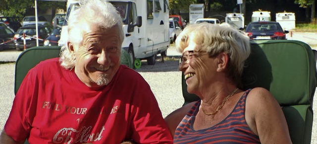 Georg Schmidt und Anita Warnken  haben...en symbolischen Neuanfang ausgesucht.   | Foto: Elena Butz